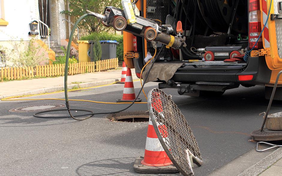 débouchage curage canalisation Issou
