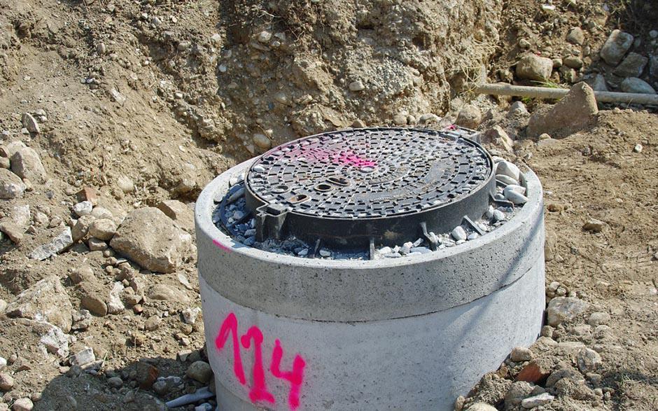déboucher grosse canalisation Issou