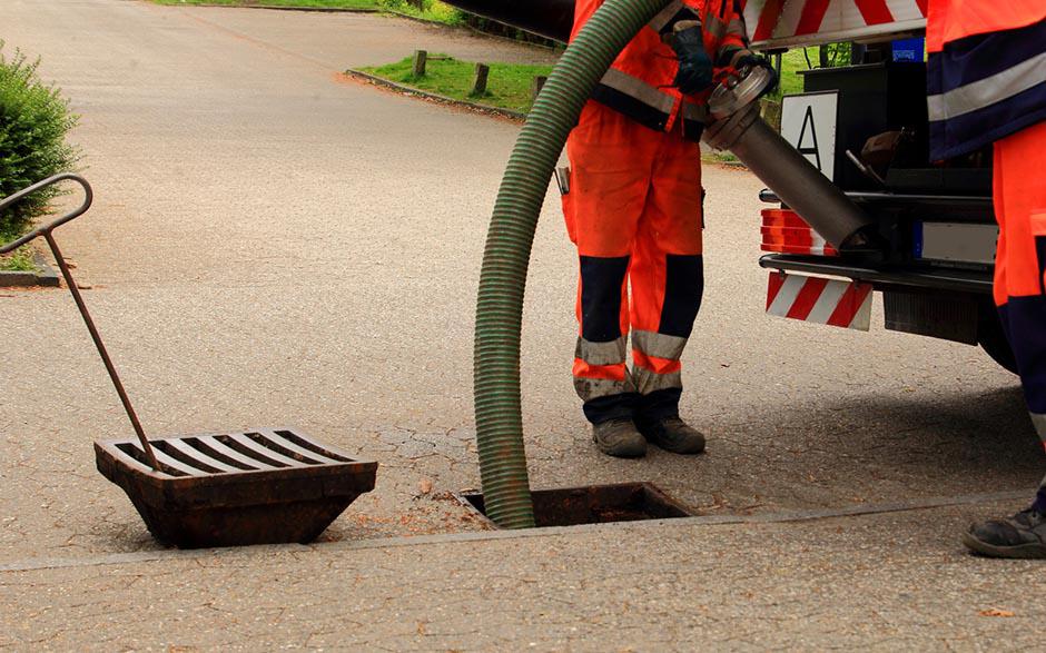 déboucher grosse canalisation Issou